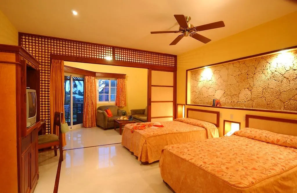Vik Hotel Cayena Beach 바바로